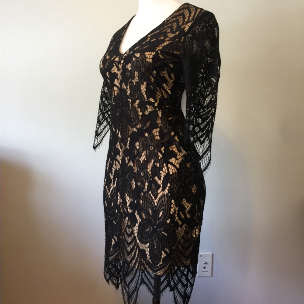 $30 beautiful lace bodycon dress